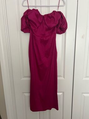 Abercrombie Fuchsia Off-Shoulder Midi Dress